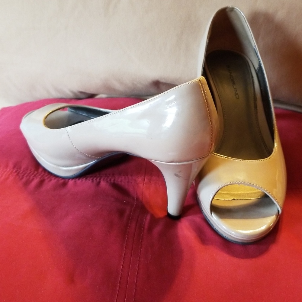 Bandolino patent pumps
